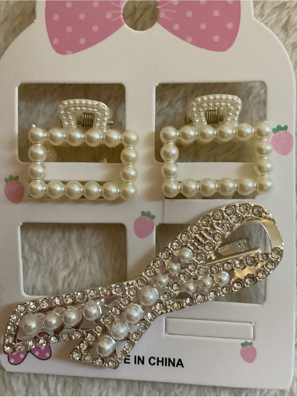 Pearl & Rhinestone Bow Hair Clip Set - White